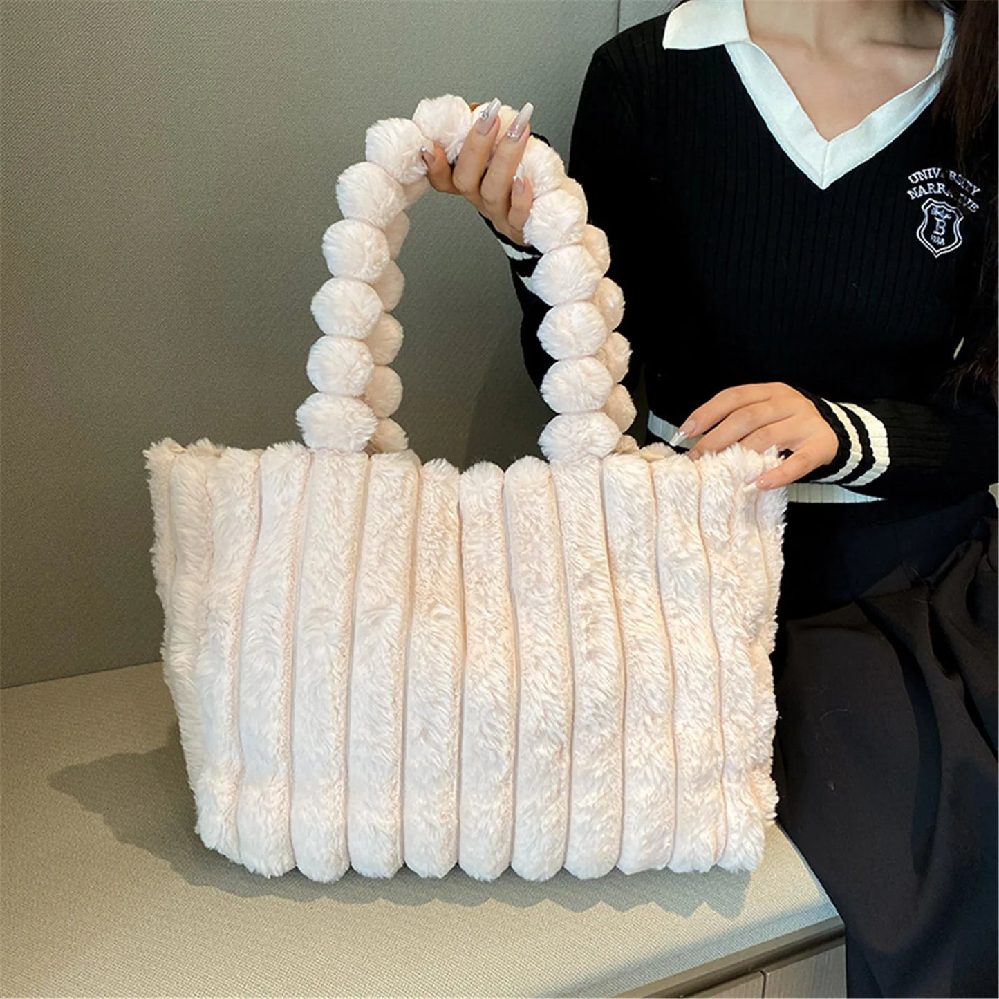 Peluş Tote Çanta