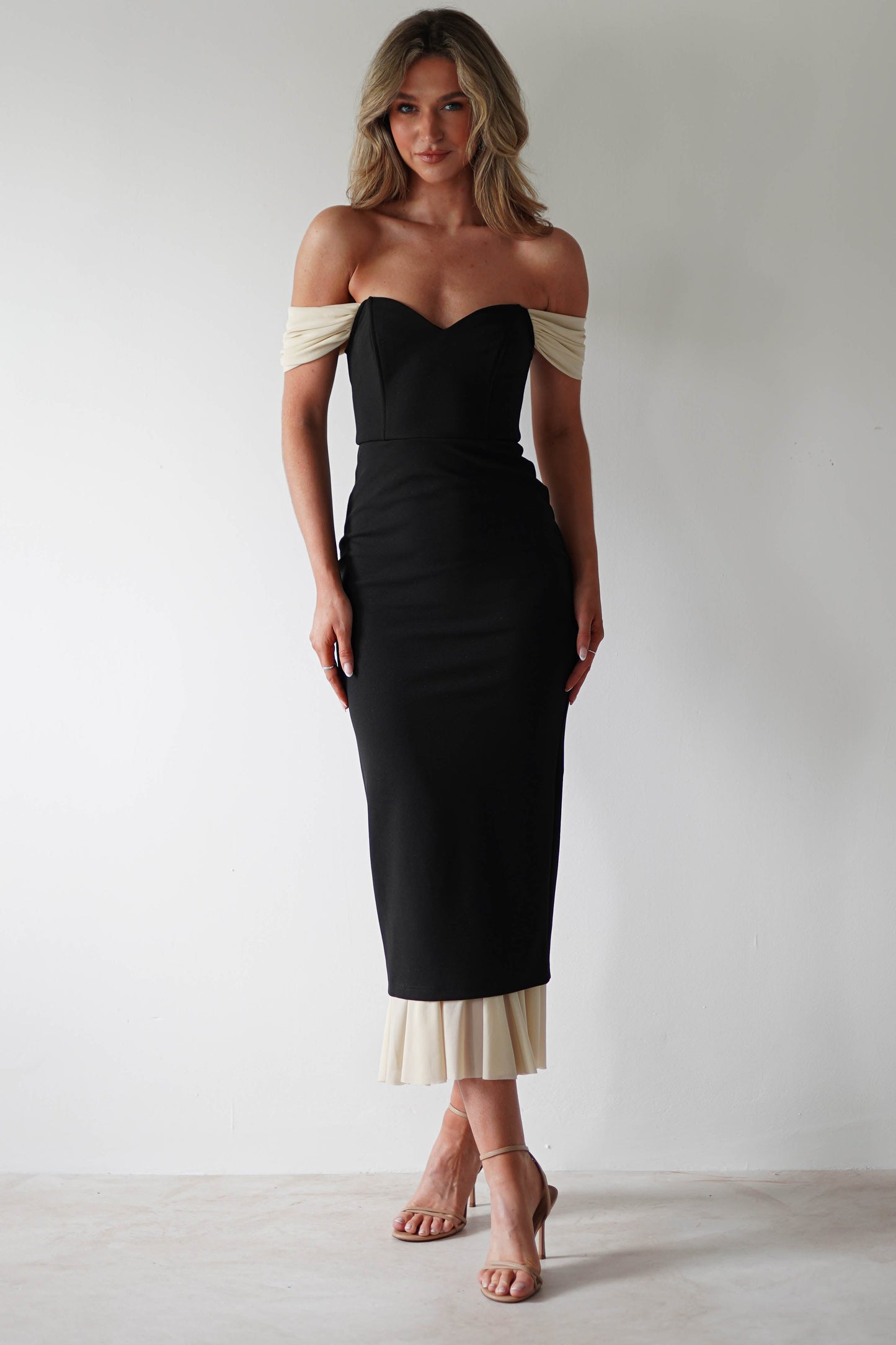 Jennifer Bodycon Midi Elbise | Siyah